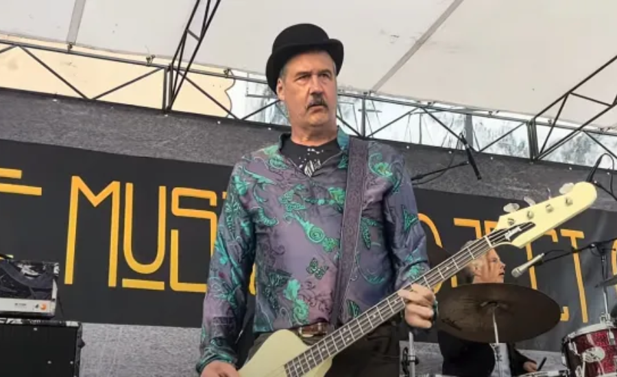 krist novoselic net worth